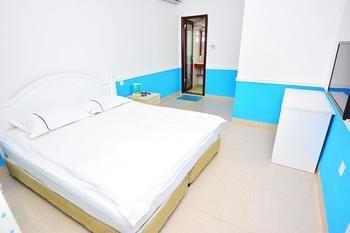 In Love With The Blue Sea Inn Сямынь Экстерьер фото